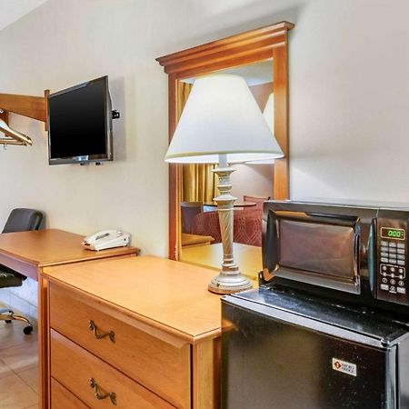 Econo Lodge North North Fort Myers Luaran gambar