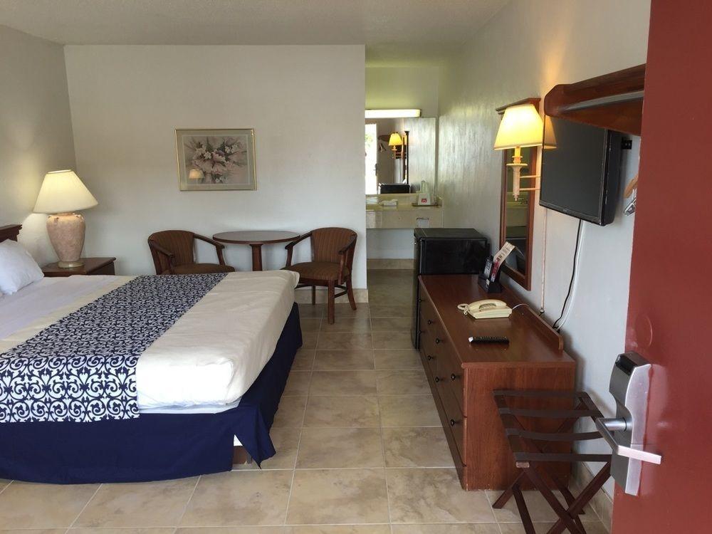 Econo Lodge North North Fort Myers Luaran gambar