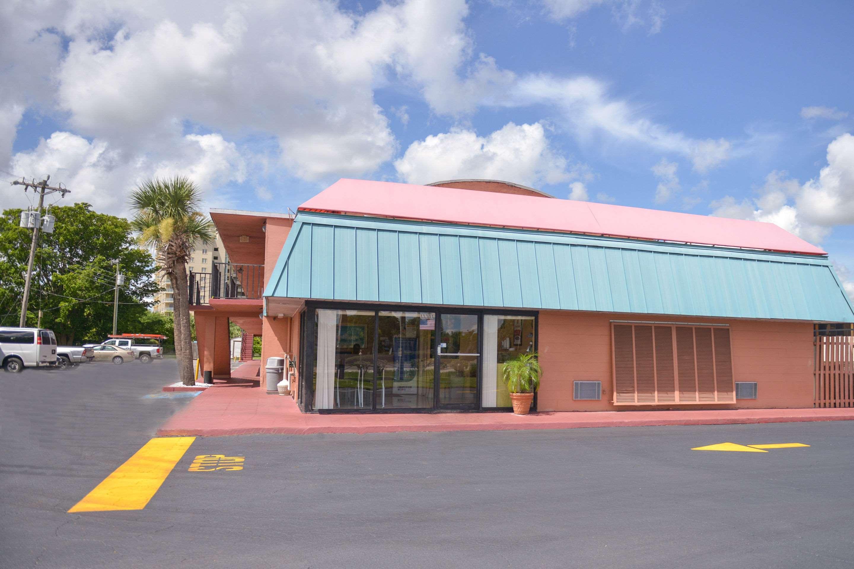 Econo Lodge North North Fort Myers Luaran gambar