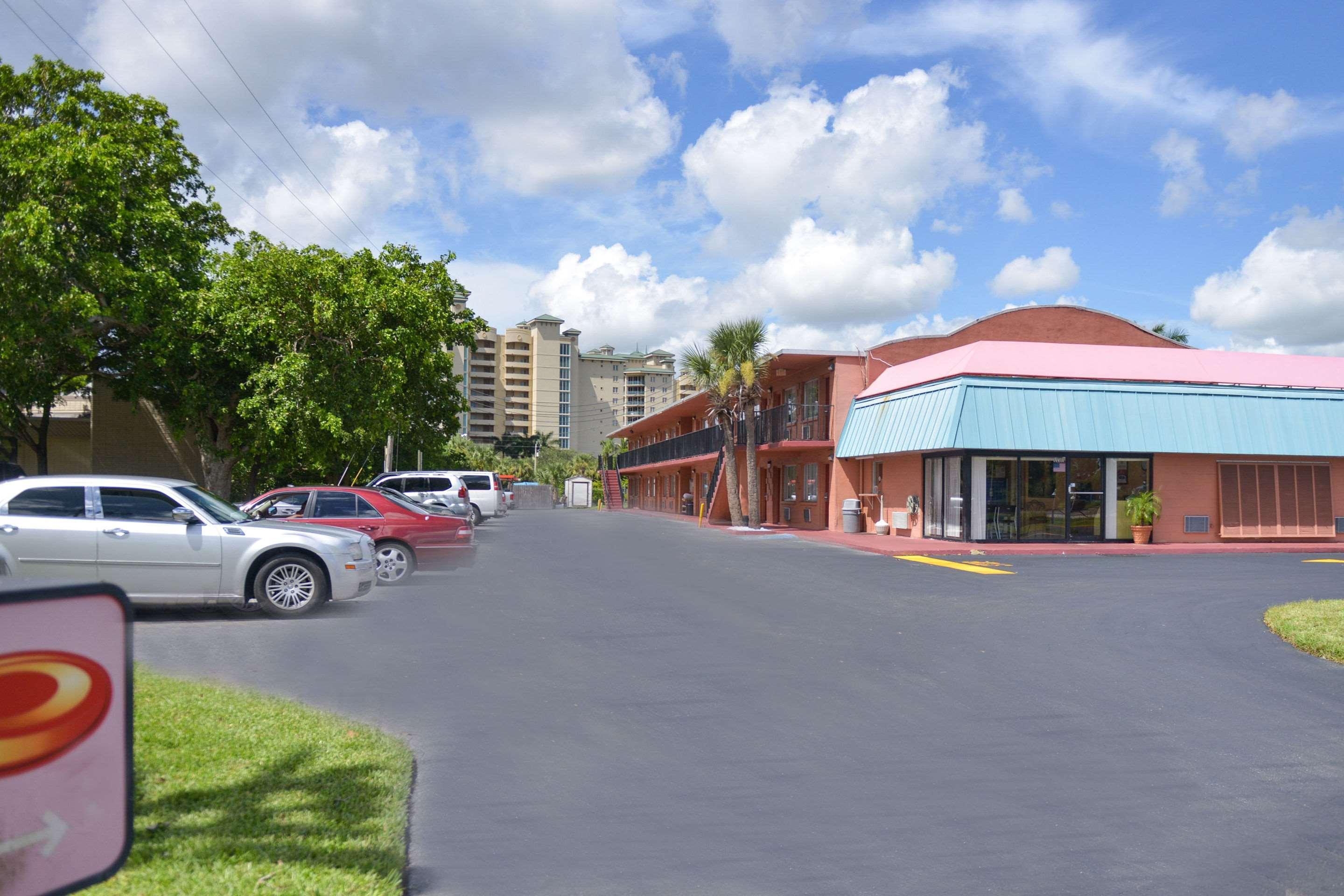 Econo Lodge North North Fort Myers Luaran gambar