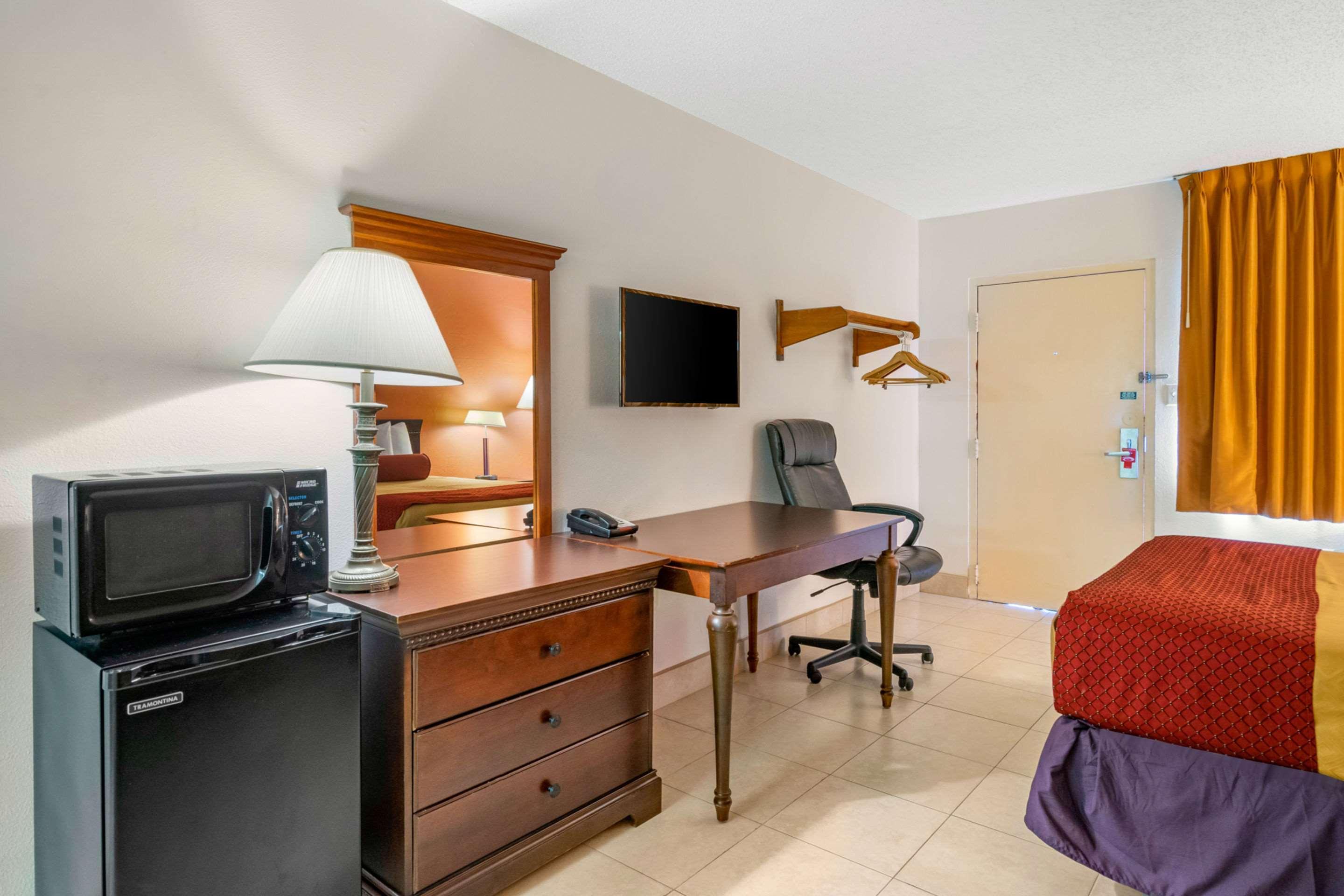 Econo Lodge North North Fort Myers Luaran gambar